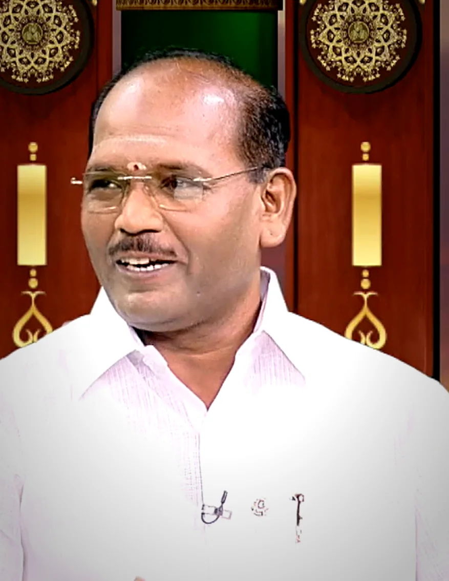 Lion K.G. Balakumaran Sthapathi speaking as a Vastu expert on Puthuyugam TV